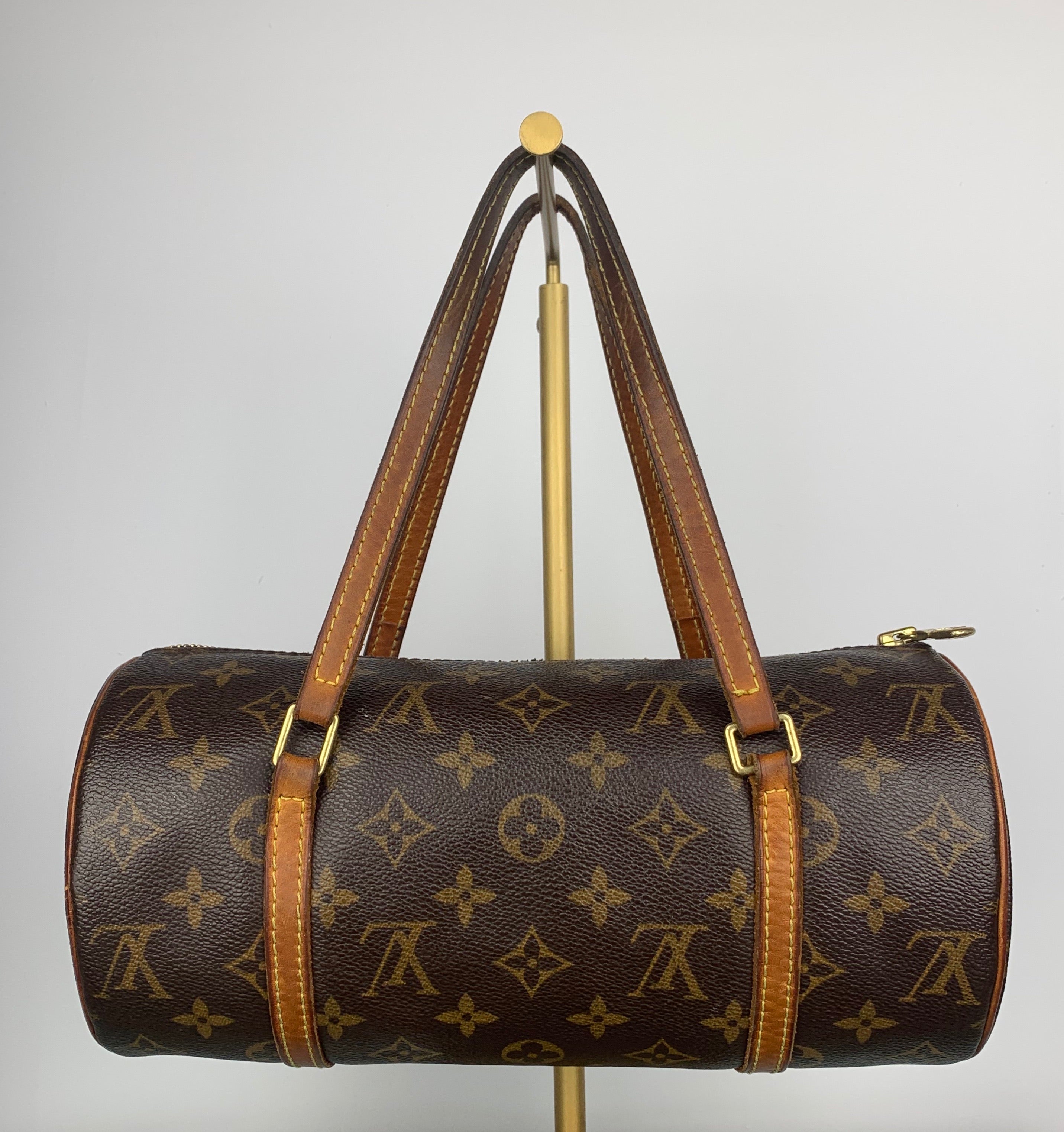 Louis Vuitton Papillon 26 bag – Recycled Luxury